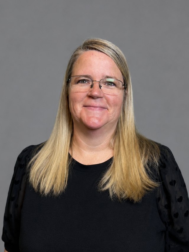 Michelle Brabham, Accounting & Commissions Director